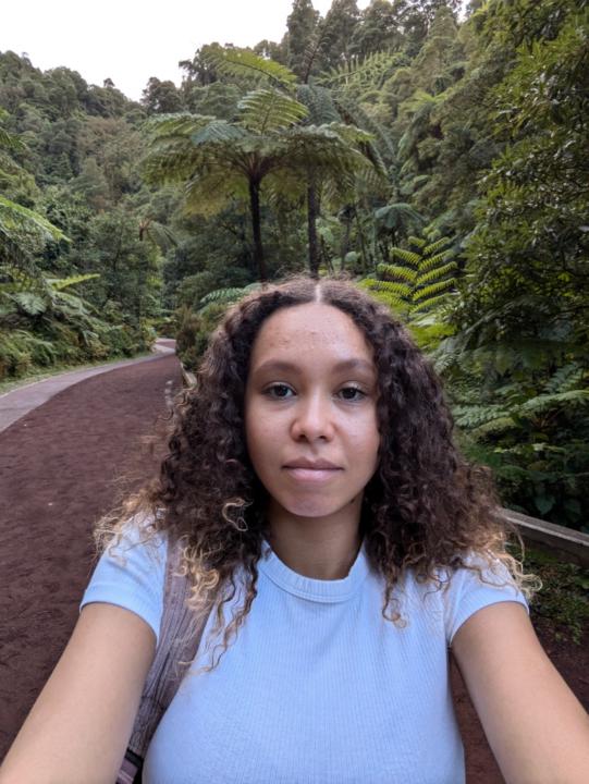 Nubia Collins