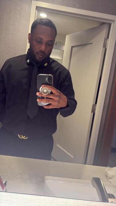 Dshon Sharp