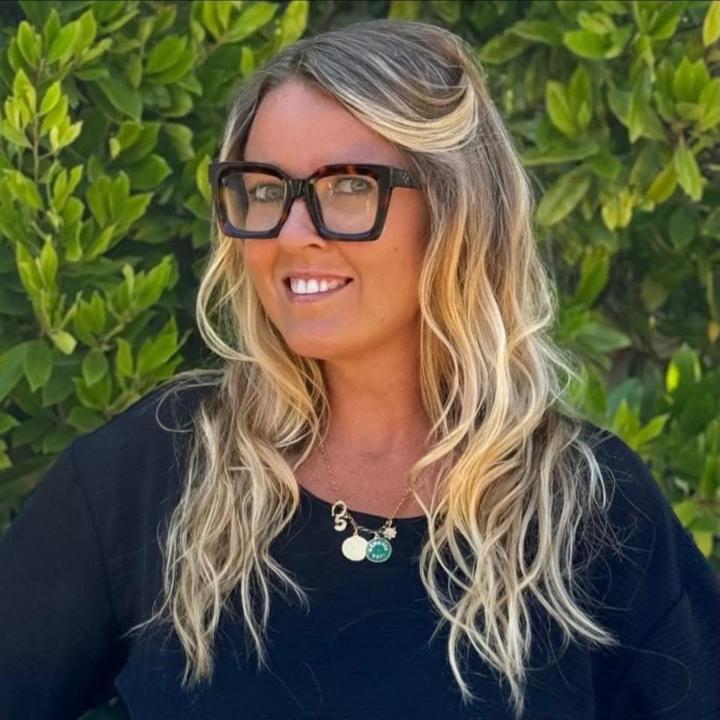Kelly Forward