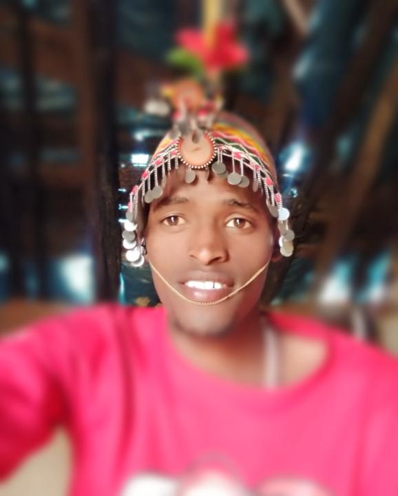 Clive Lesuyai