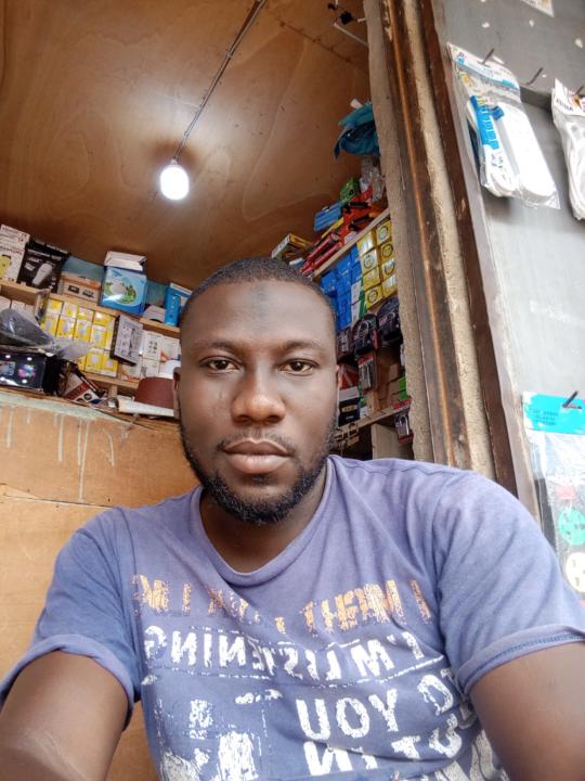 Badmos Kolawole