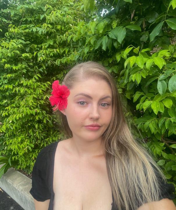 Ella Sansom