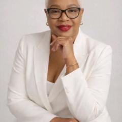 Meshia Gates