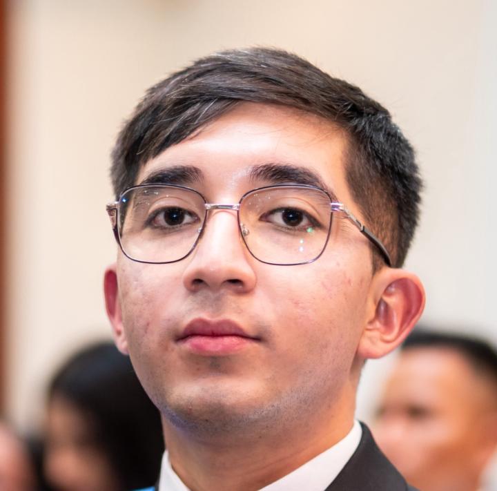 Jhoel Román