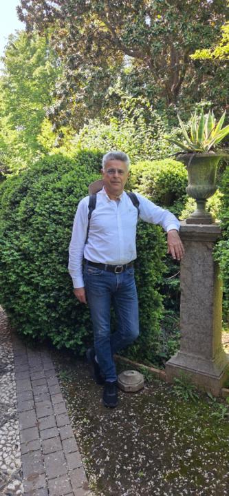 Luis Alberto Campos