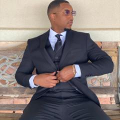 Kam Bradley