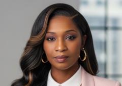 Lavedia Brown