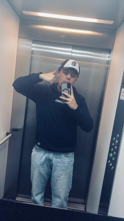 Adrián Rodriguez Pelaez