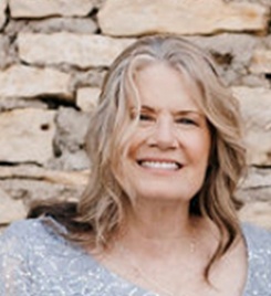 Dana Schultz