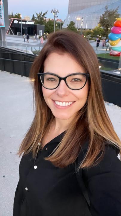 Angela Acosta