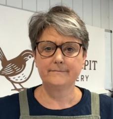 Maxine Colleypit Pottery