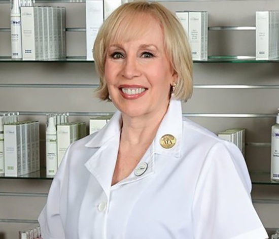 Lyn Ross