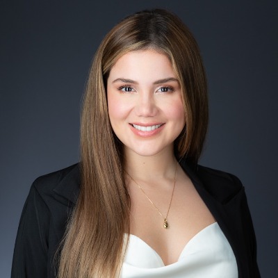 Angela Houfek