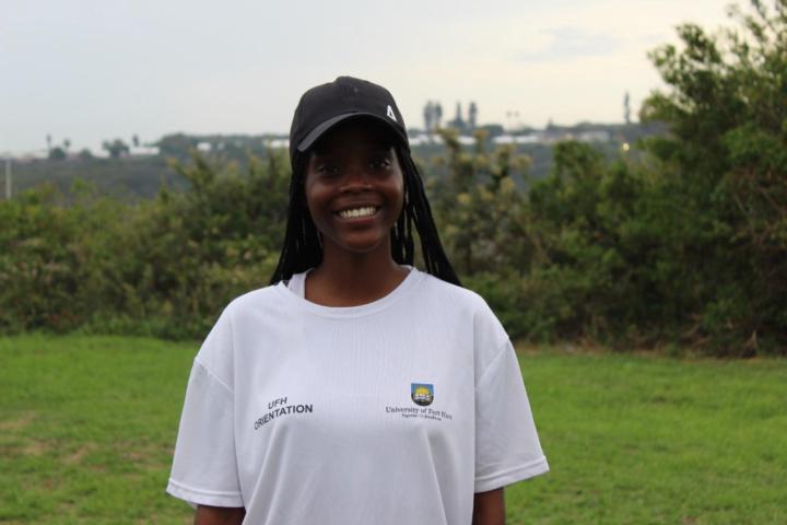 Mpho Cynthia  Raat