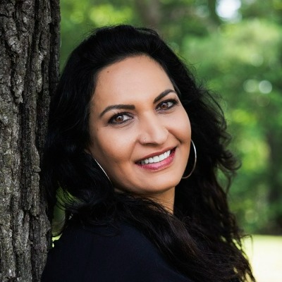 Lori Sharma