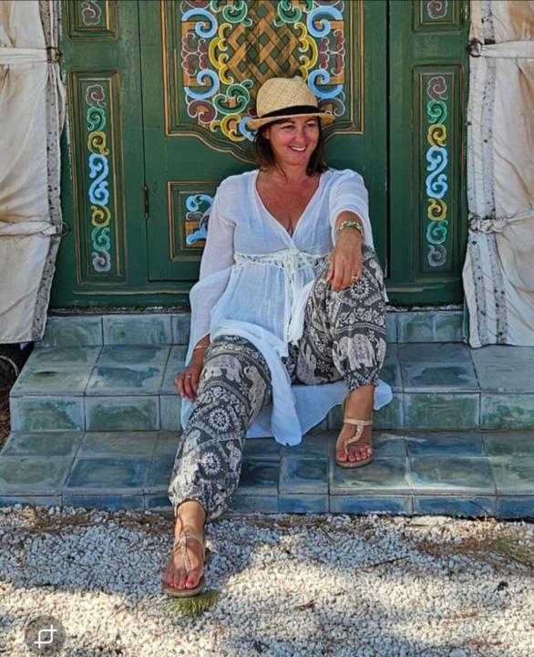 Yvonne Benison