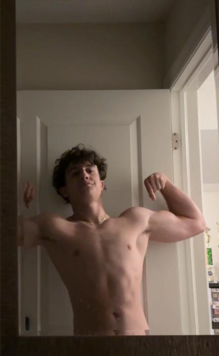Ryan Lyras