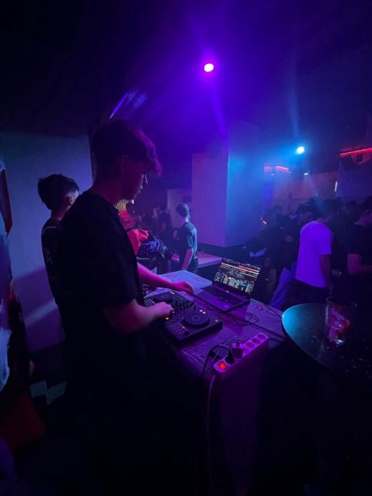 Hector Manzanas Martin