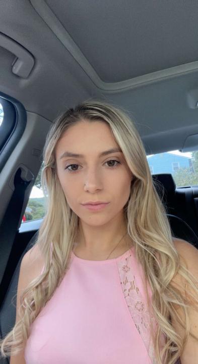 Nicole Sroka
