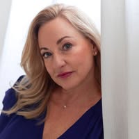 Tina Hanson