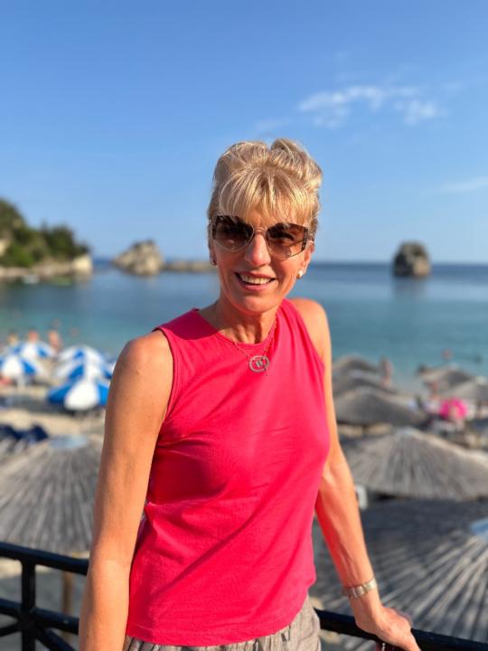 Петя Стоилова