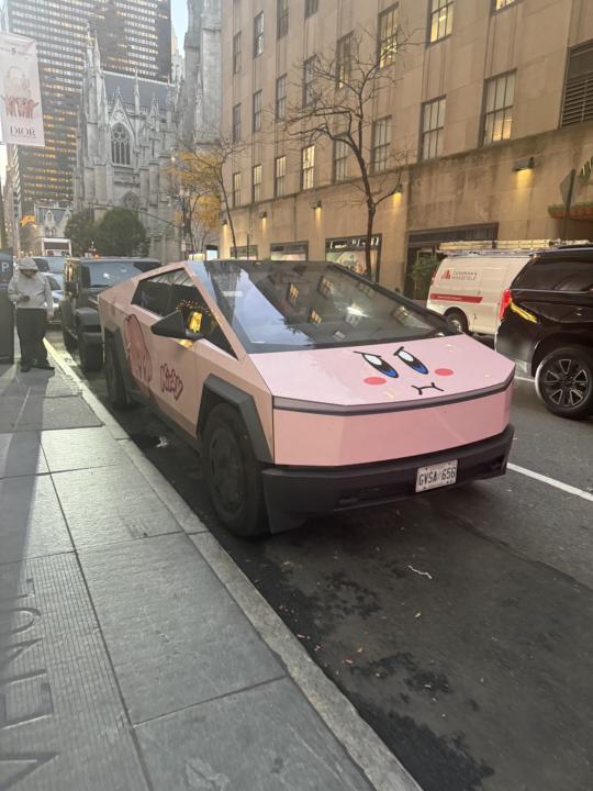 Kirby Cybertruck‼️