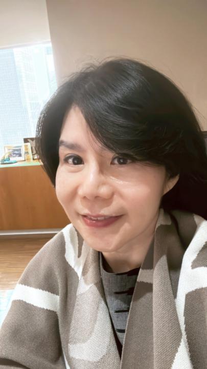 Eva Setiawan