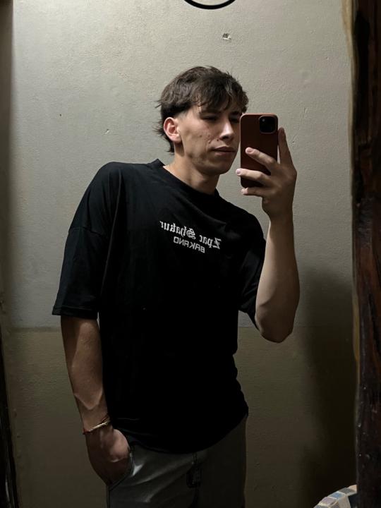 Alejandro Leon