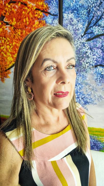 Luz Dary Montealegre
