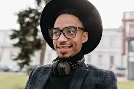 Laszlo Dominic