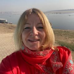 Claudia Hindrichs