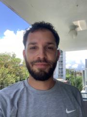 Luis F Soto