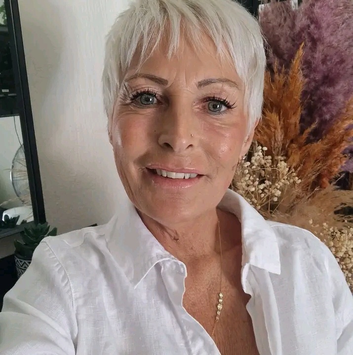 Carolyn Harvey