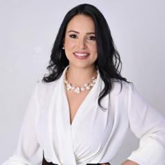 Polly Coelho
