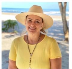 Yolanda Reyes