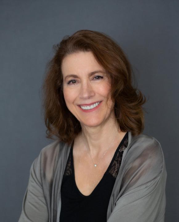 Lynn Fogel