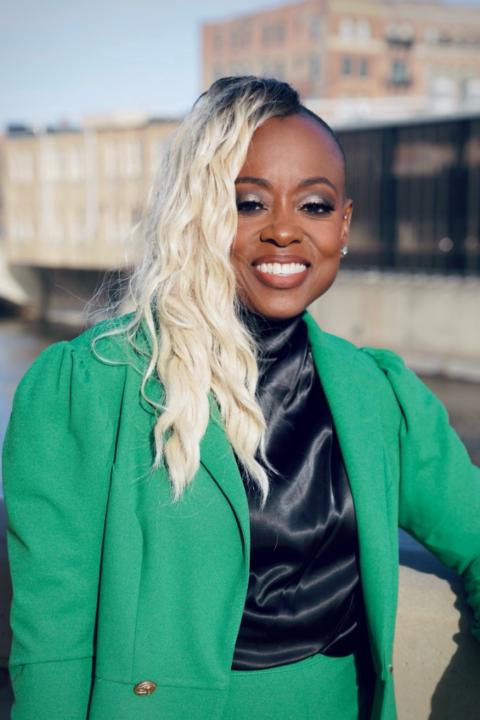 Felicia Thomas Williams