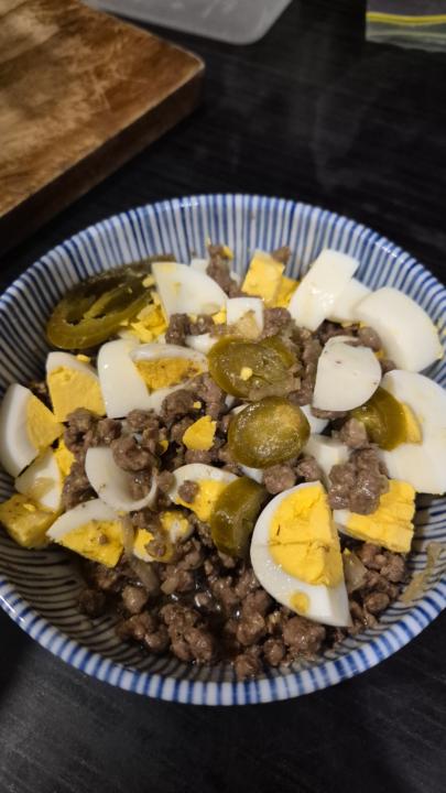 Comida de emergencia: huevos y carne molida