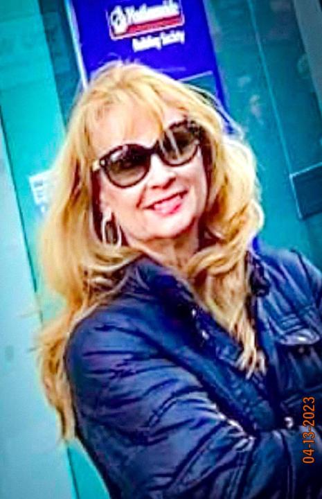 Debra Stombres