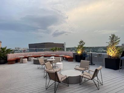 Tonight! Monkey Bar On 9 in Dallas, TX