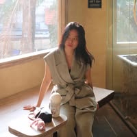 Lê Vy Trần