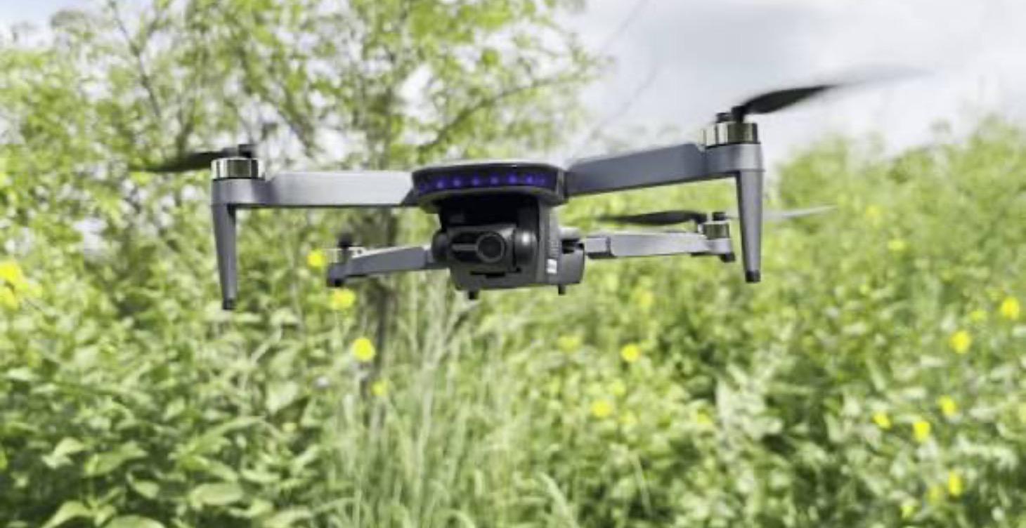 fly ur drone for up to a hour