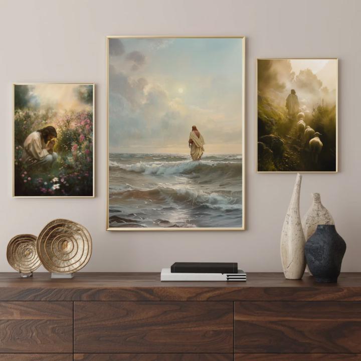 Show off your Christian Decor!