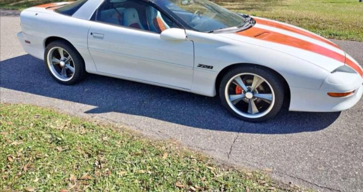 Car enthusiasts  car convos 