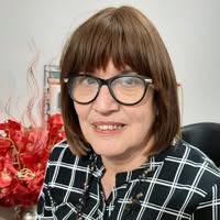Miriam Eisenfeld