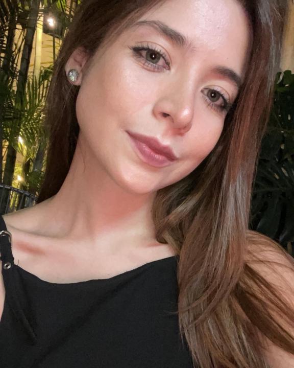 Nicolle Salazar Amature