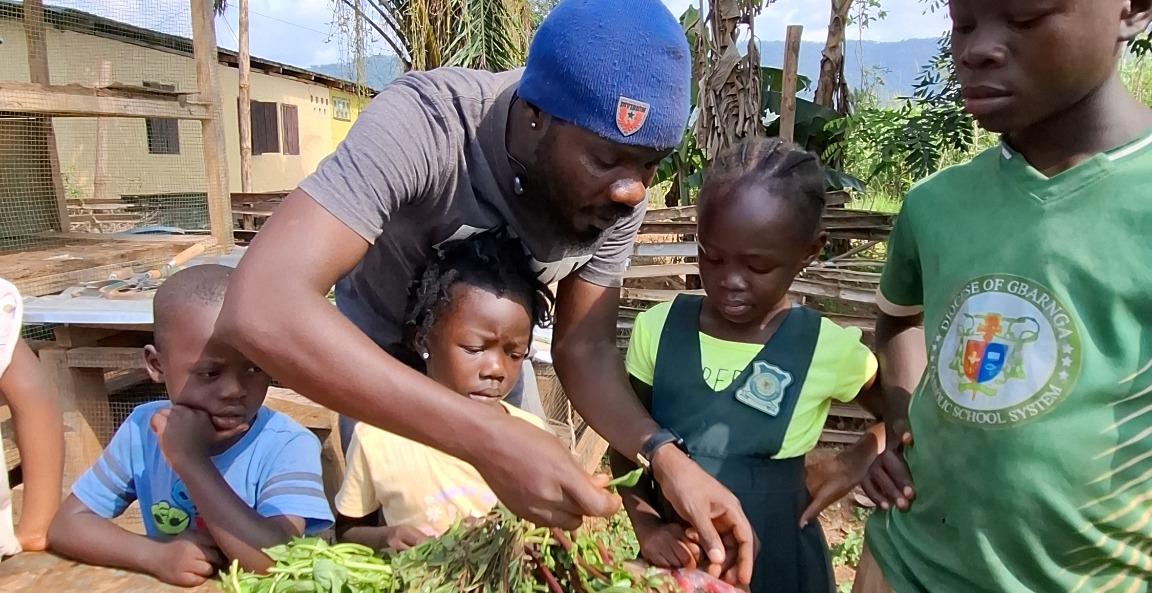 ALL YOUR INSPIRATIONS ON GROWING MINDS.