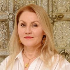 Linda Carter
