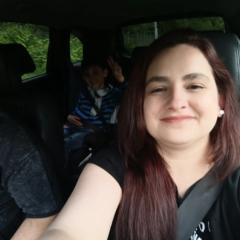 Elizabeth Lence De Monsalve