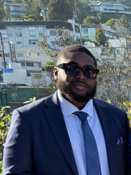 DeAvion Hubbard